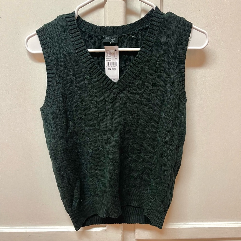Brandy Melville / John Galt Sweater Vest